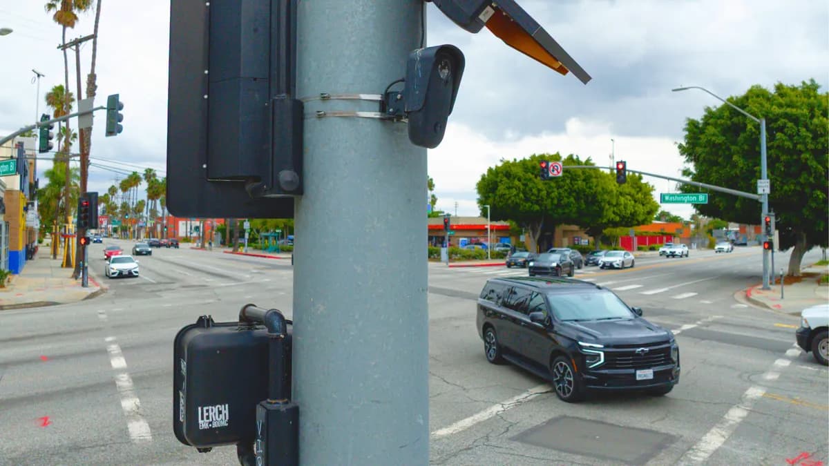 Flock intenta eliminar el mapa de cámaras creado por un investigador de seguridad