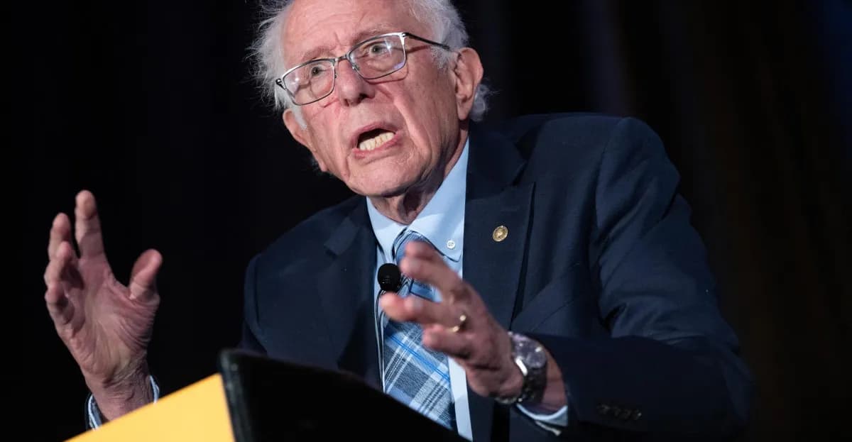Bernie Sanders propone prohibir la 'superinteligencia' artificial con penas de prisión